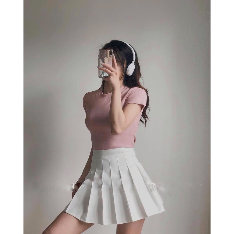 Áo thun nữ tay ngắn cổ tròn ôm body fmstyle, áo len tăm cộc tay nữ croptop phong cách Hàn Quốc | Fmstyle Shop 220320603