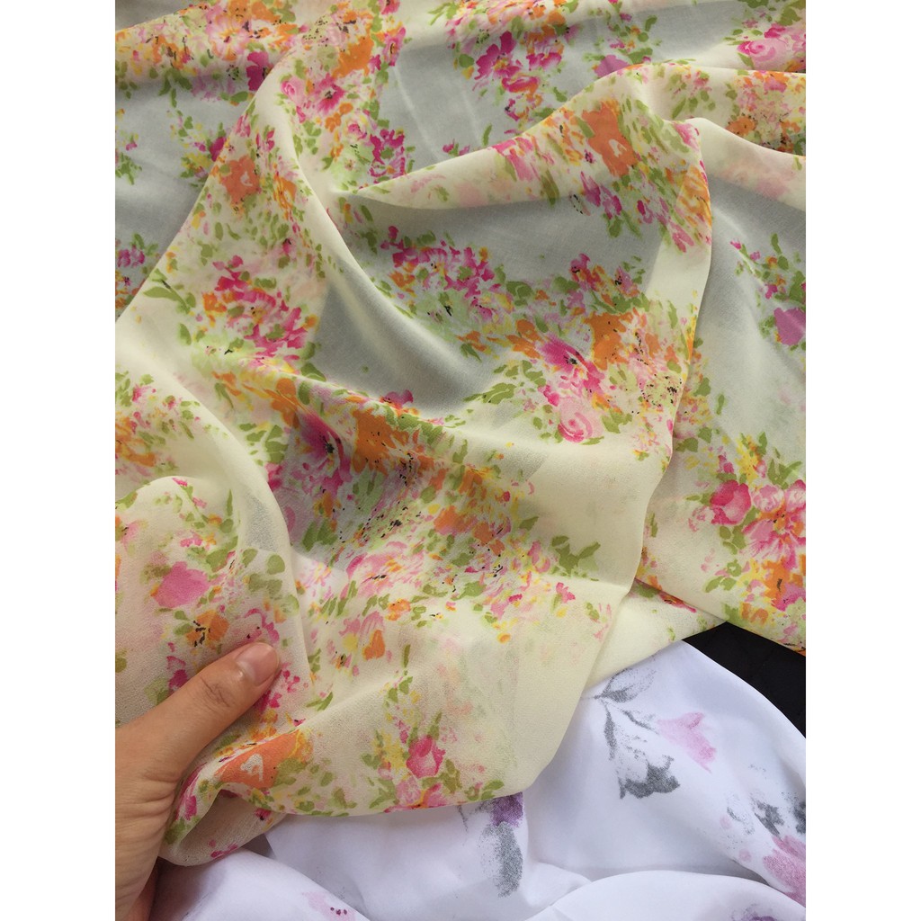 🍀🍀Voan chiffon. Mẫu này sờ chất mướt, mềm mịn lắm nha các chị | BigBuy360 - bigbuy360.vn