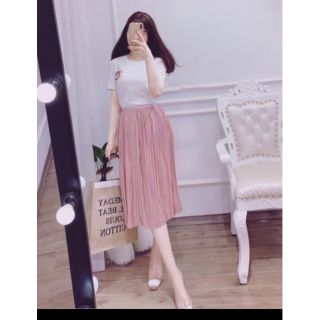 CHÂN VÁY XẾP LY LOẠI ĐẸP - ẢNH THẬT