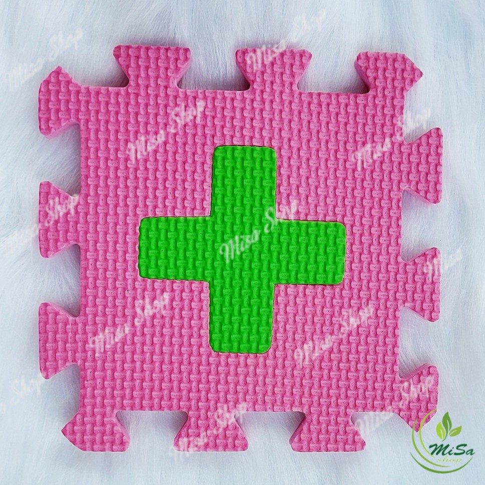 40 tấm xốp lót sàn có kích thước 15x15 cm/ tấm cho bé