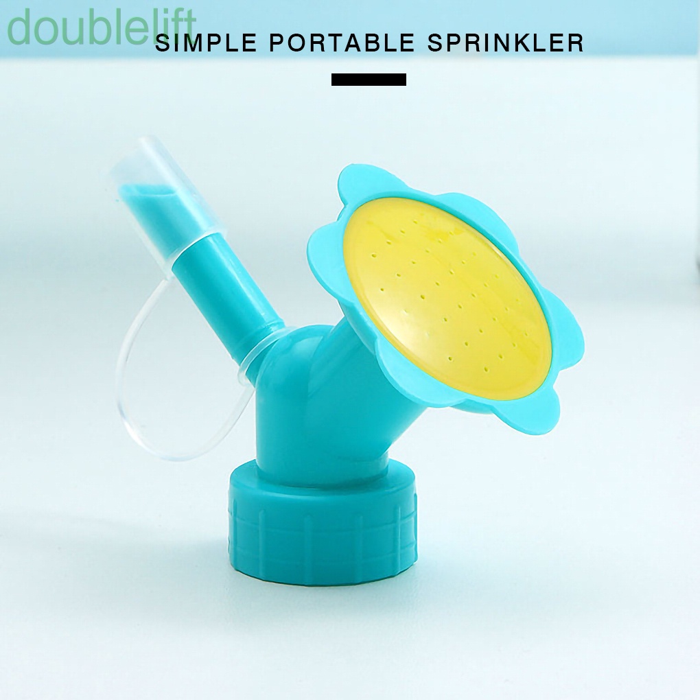 Vòi tưới cây gắn bình nước tiện lợi