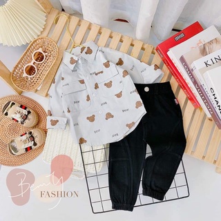 Quần kaki  và áo sơ mi cho bé