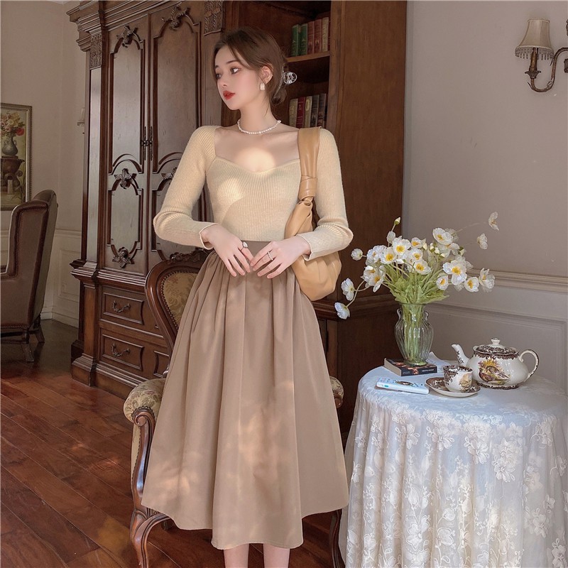 Áo len dài tay+ chân váy dài chữ A hương vị thời trang sang trọng