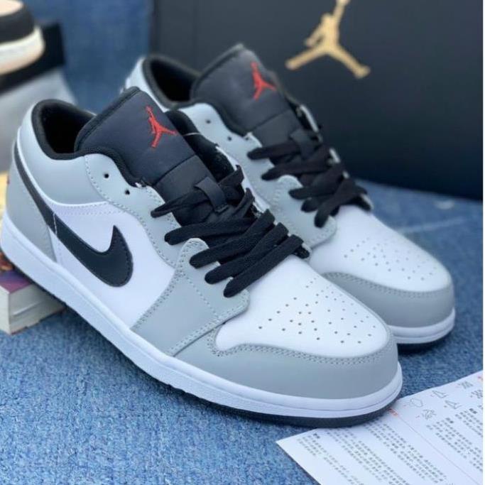Giày thể thao Jordan 1 đen trắng cổ thấp, Giày JD low panda nam nữ siêu hot dễ phối đồ - Hàng chuẩn Full Box Bill | BigBuy360 - bigbuy360.vn