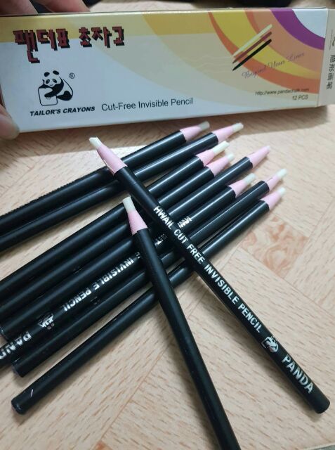 Bút sáp bay màu panda