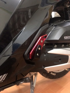 Để Chân ( Gác Chân Sau ) Biker Chính Hãng Cho SH.