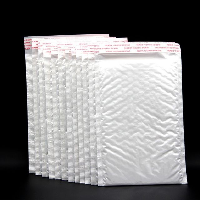 Combo 100 túi bóng khí gói hàng 13x13 cm chống sốc màu trắng