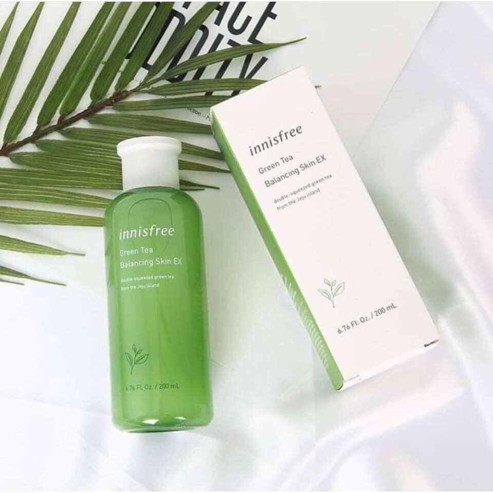 Nước hoa hồng trà xanh innisfree