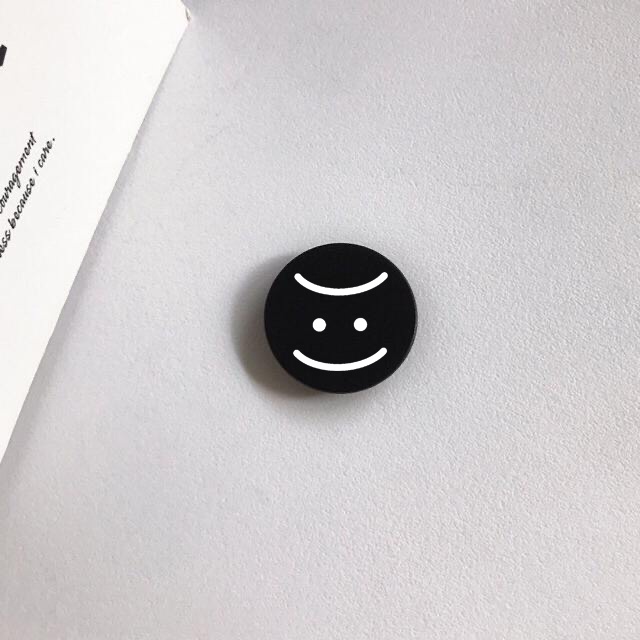 Giá đỡ điện thoại mặt cười Nanon phim Bad Buddy Hot trend 2022