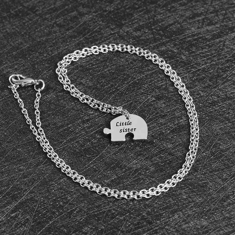 Set 4 Vòng cổ chị em mặt trái tim chạm khắc chữ Sister 4