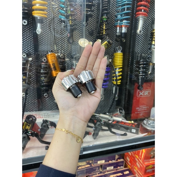 GÙ SALAYA ĐẶC BIỆT