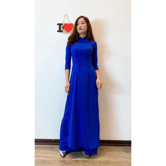 áo dài may sẵn in lụa trẻ trung