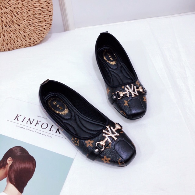 [HÀNG SẴN] GIÀY BÚP BÊ NỮ L.V