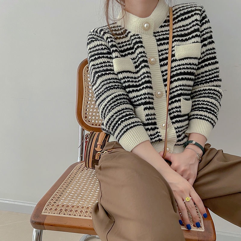 Áo khoác len Cardigan thời trang thu đông phong cách Hàn Quốc cho nữ