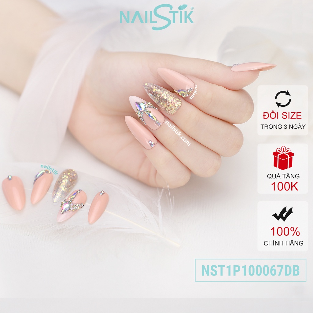 Móng úp thiết kế by NAILSTIK, màu nude, form móng bầu, dài 067