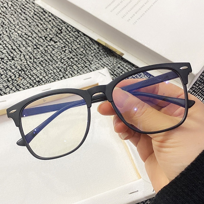 Mắt Kính Chống Ánh Sáng Xanh Thiết Kế Thời Trang