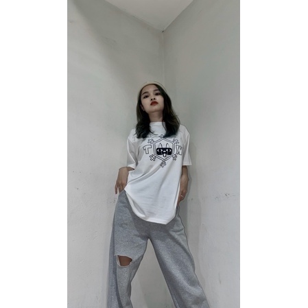Set áo thun Thousand Winters đen trắng form rộng unisex nam nữ