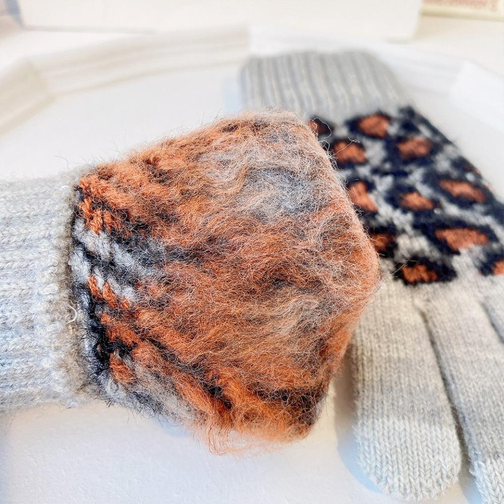 Găng Tay Cảm Ứng WMES15H Giữ Ấm Thoáng Khí Họa Tiết Da Báo Đơn Giản Dành Cho Nữ