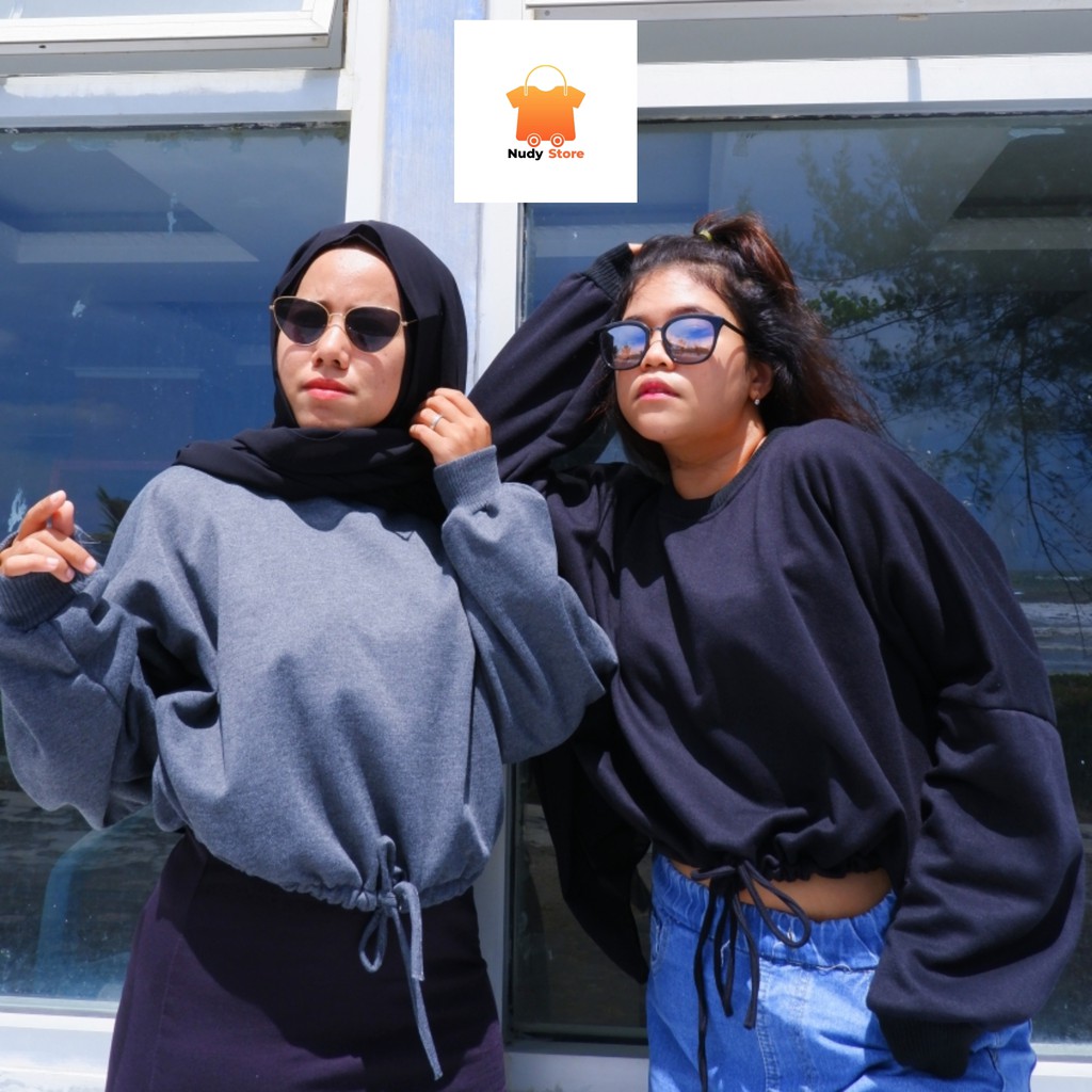 Nudy CREW NECK Áo len lửng dài tay dáng rộng màu trơn cao cấp cho nữ