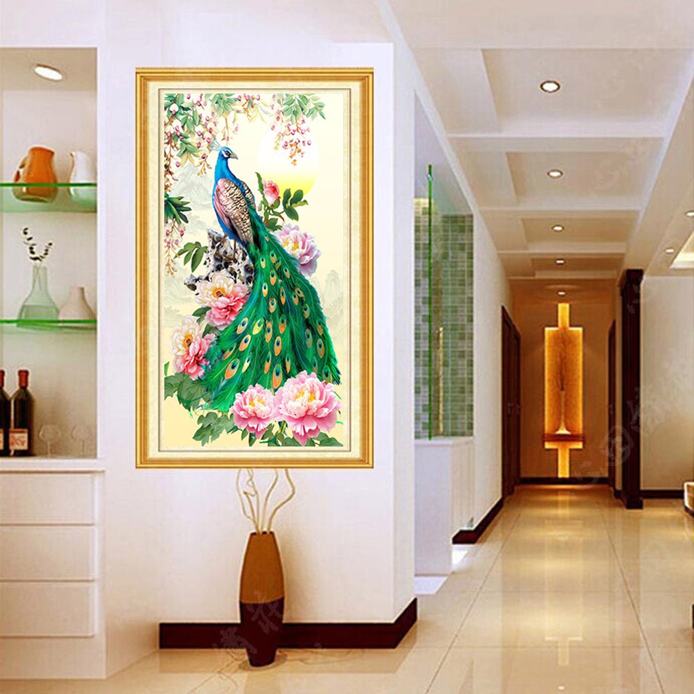 Tranh thêu đính đá tự làm hình công