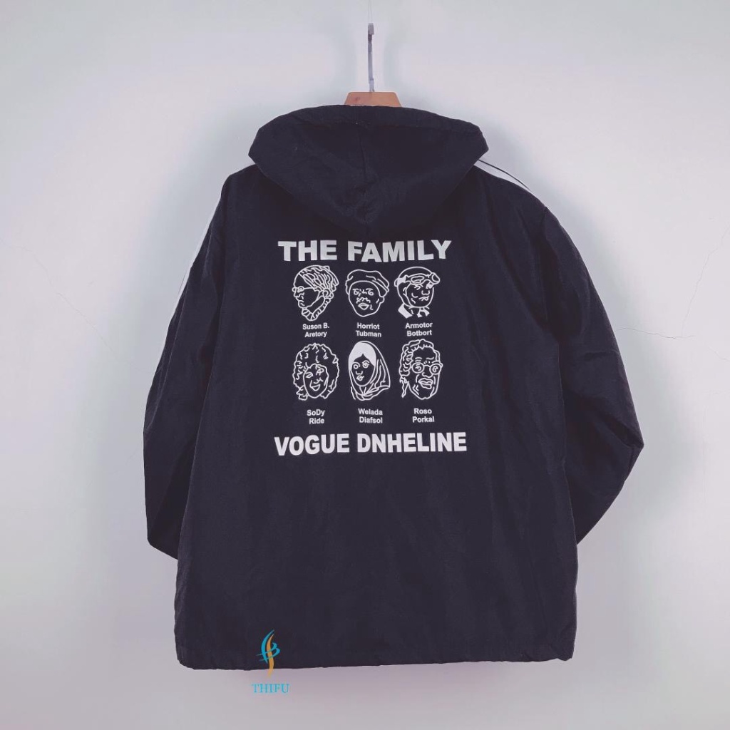 Áo Khoác Dù In Chữ THE FAMILY Kết Hợp Sọc Ngang Vai Siêu Hot TP [NewUnisex]