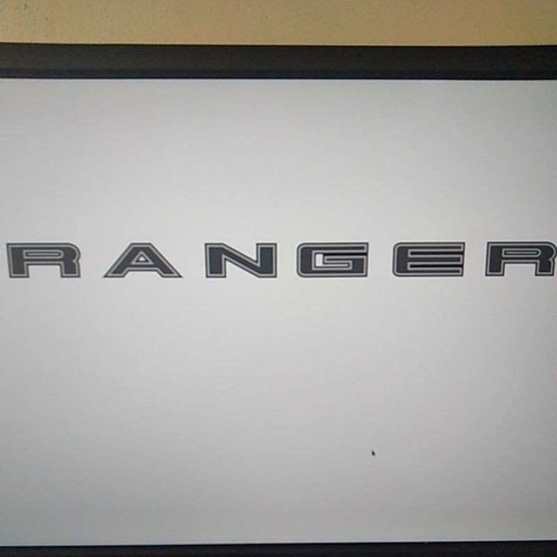 Tem dán ranger,tem dán cốp sau xe ranger,tem dán xe wildtrak,tem dán xe ranger mới