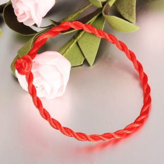 Vòng Tay Chỉ Đỏ May Mắn Cho Cặp Đôi