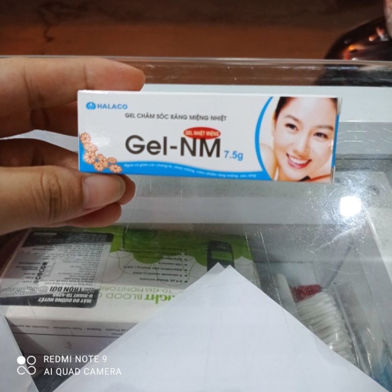 Gel bôi nhiệt miệng ,viêm lợi,viêm chân răng hoa cúc siêu nhạy