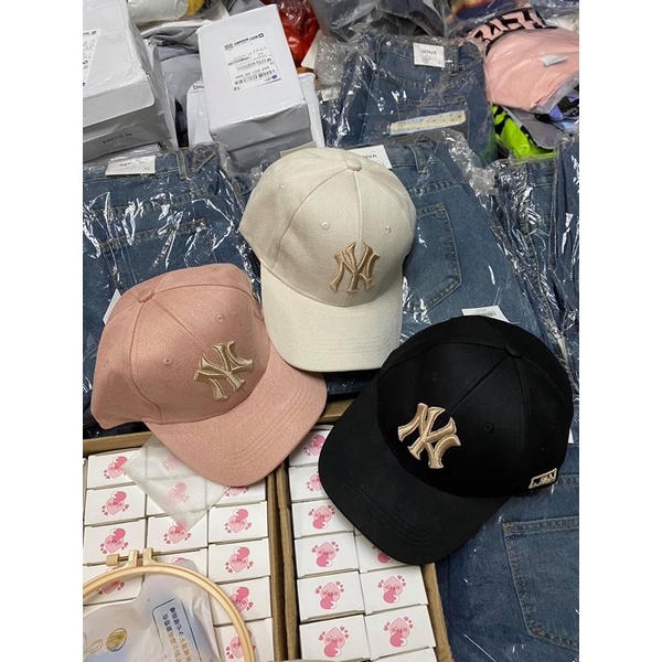 mũ lưỡi trai MLB