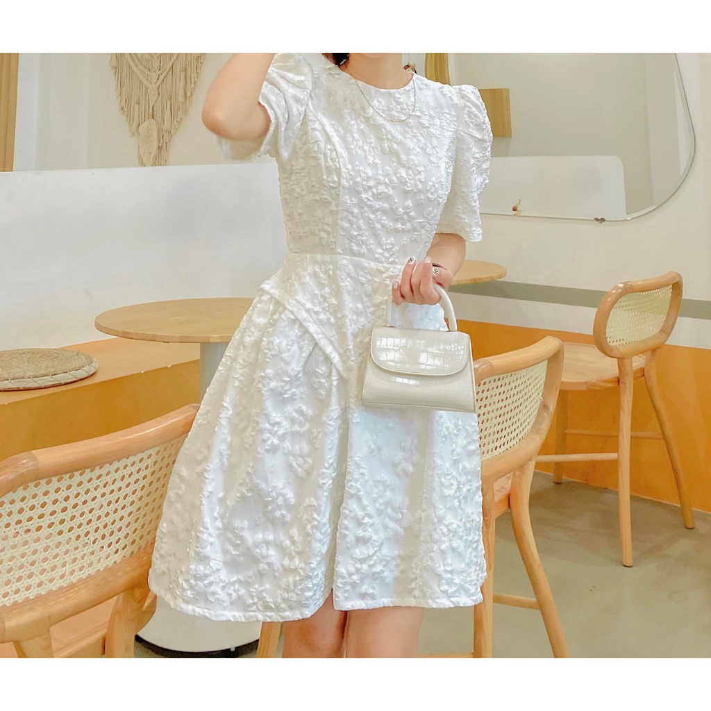 ĐẦM DỰ TIỆC CHẤT LIỆU GẤM HOA THIẾT KẾ DÁNG XÒE-HERSTORE