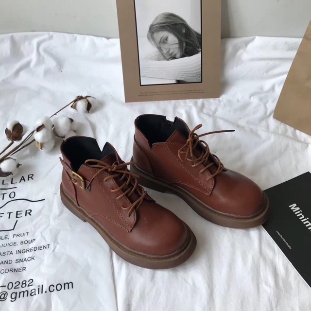 Giày cổ lỡ 2 màu retro | BigBuy360 - bigbuy360.vn