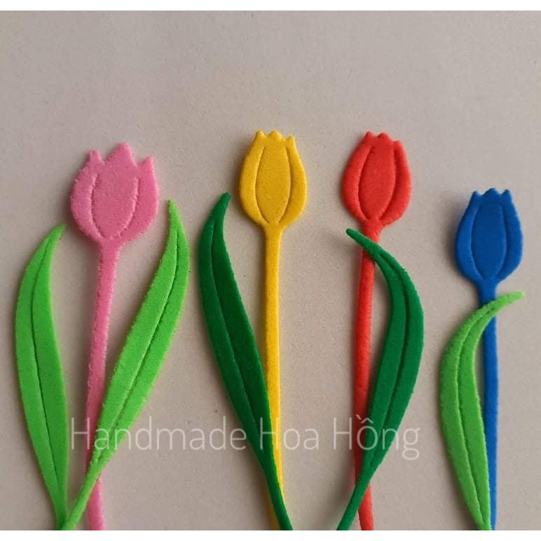 20 hoa tulip + 20 lá bằng giấy xốp, hoa: 6.5cm- Hoa trang trí bưu thiếp, thiệp, bao lì xì - Trang trí mầm non, lớp học