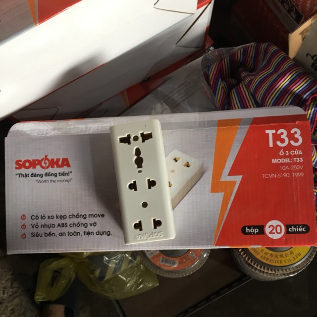 Ổ điện 3 lỗ T33 sopoka