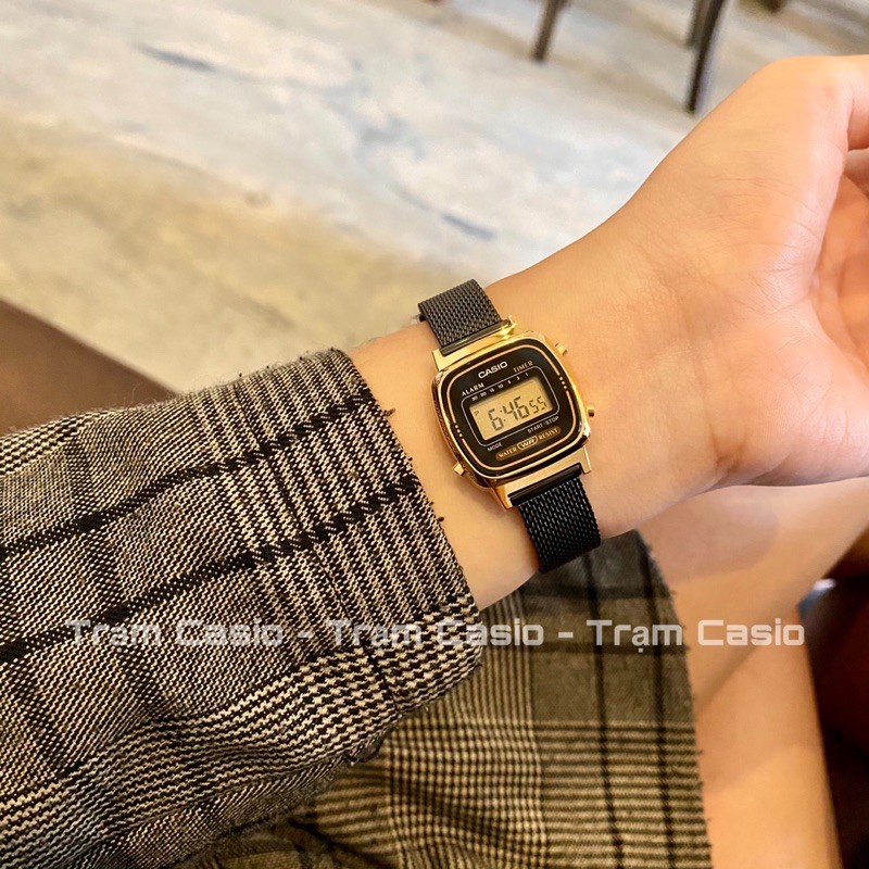 Đồng hồ nữ Classic Casio LA670WEMB-1 -Kích thước vỏ : 30,3×24,6×7,3mm