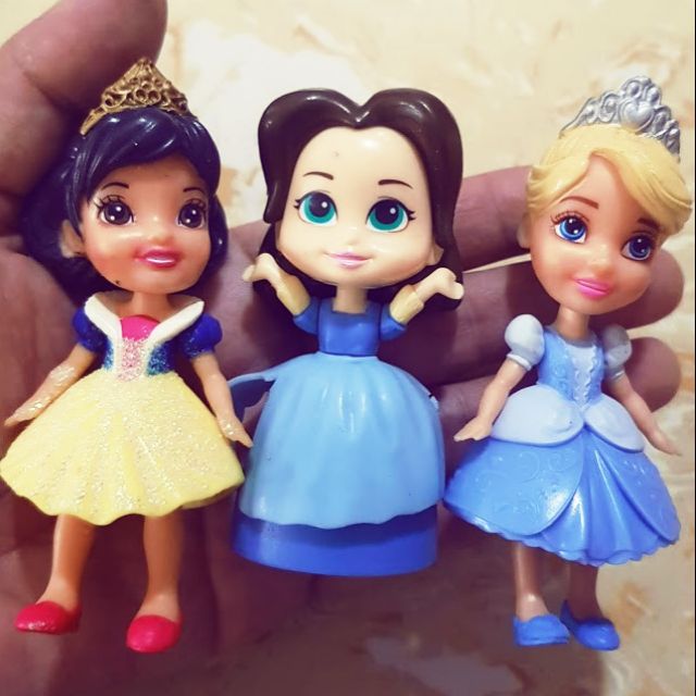 {Xã Lỗ} Búp Bê Disney 9 cm Princess Mini Toddler (mẫu ngẫu nhiên, dính mực)