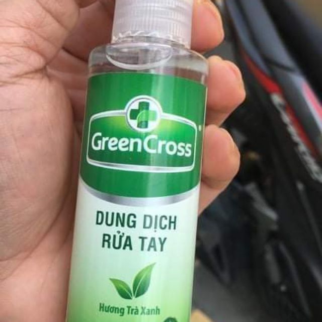 Chai xịt Green Cross