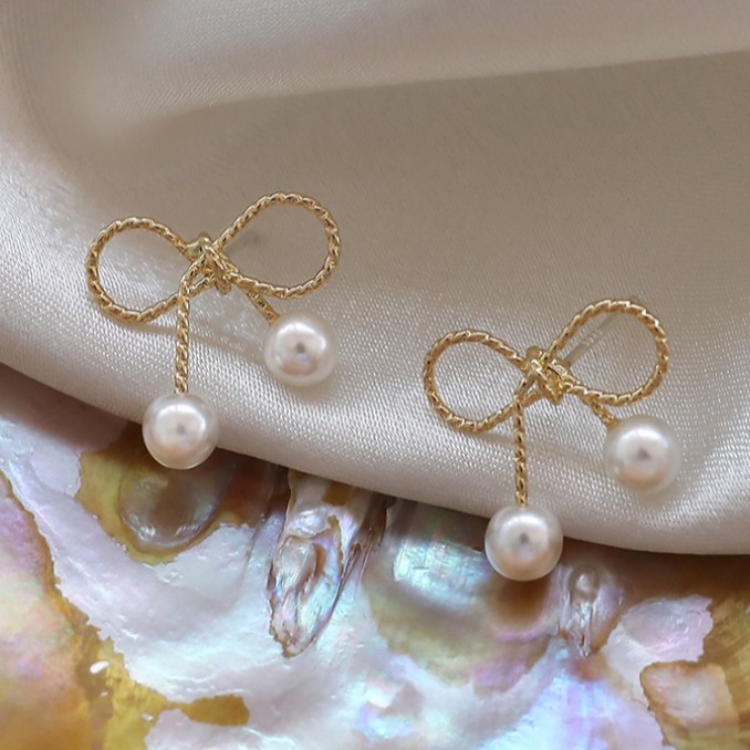 Bông tai mạ bạc hình nơ đính ngọc trai đơn giản sang trọng