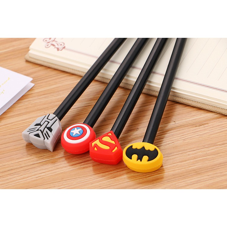 Bút gel nước mực đen ngòi 0.5mm hình siêu nhân avenger cute dễ thương