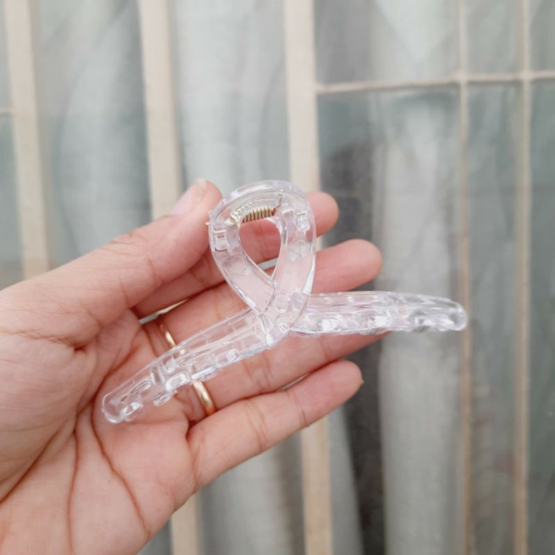 Kẹp càng cua trong suốt Size nhỏ 7cm/trung 9cm