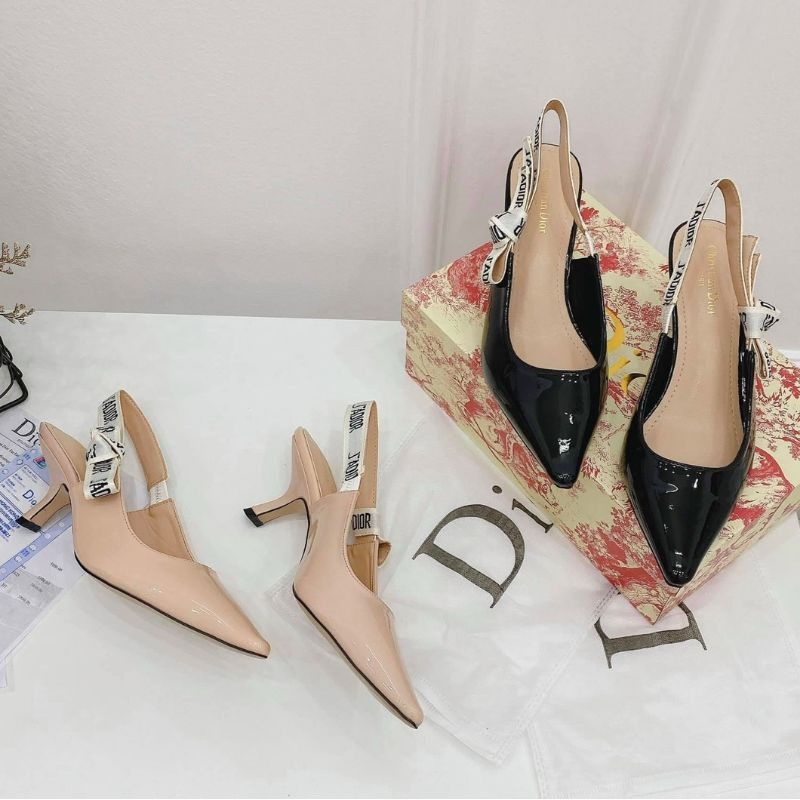 Sandal Trắng Gót Cong Da Bóng Mềm Êm Fullbox Hãng Cao Cấp