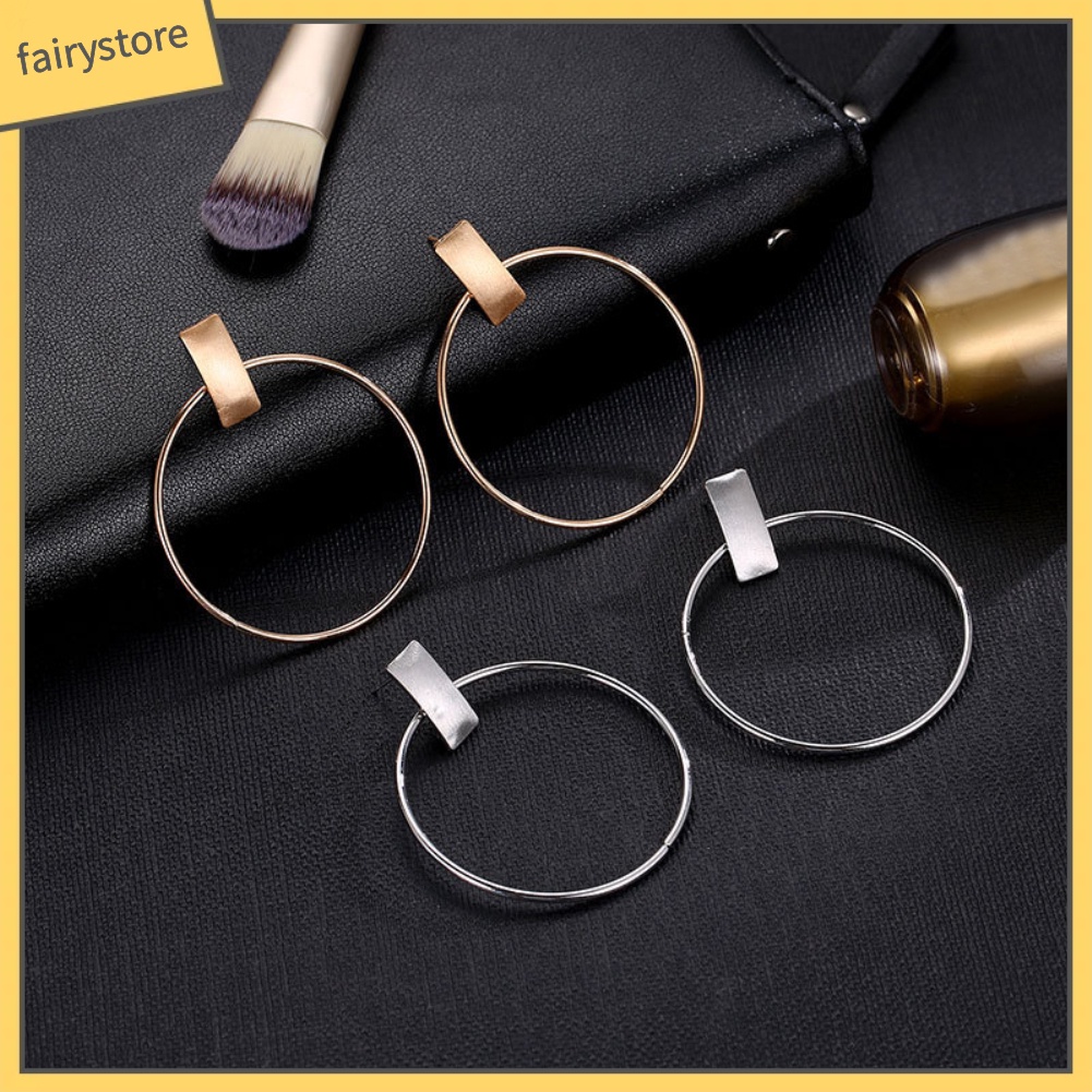 Hoa Tai Dáng Dài Thiết Kế Đơn Giản Cho Nữ