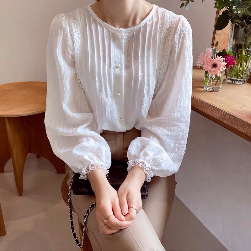 áo sơ mi cổ tròn tay phồng phối ren tiểu thư