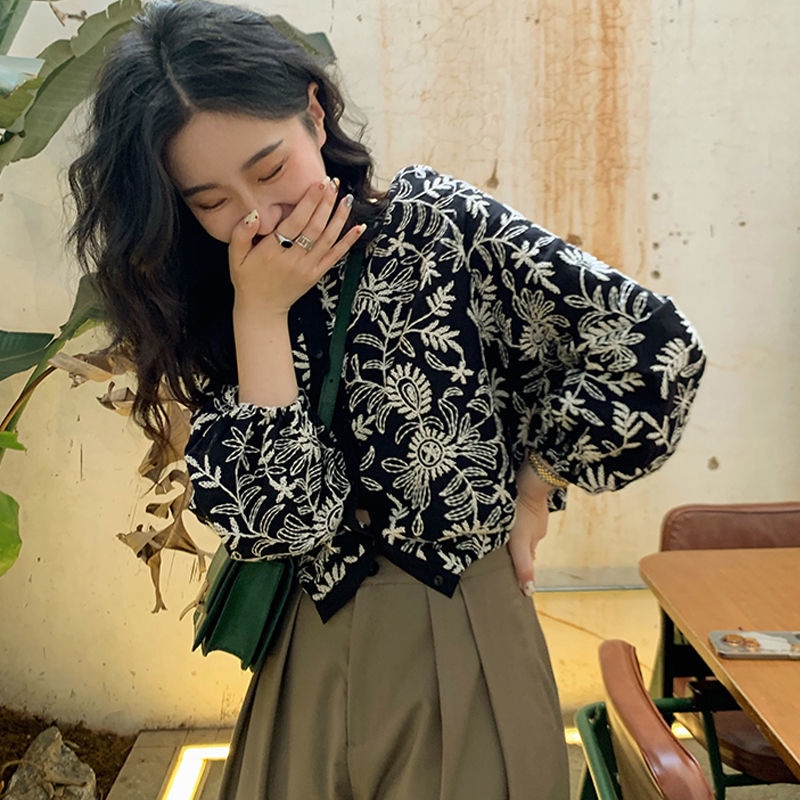Áo Sơ Mi Tay Dài Cổ Tròn Thêu Họa Tiết Độc Đáo Thời Trang retro Cho Nữ