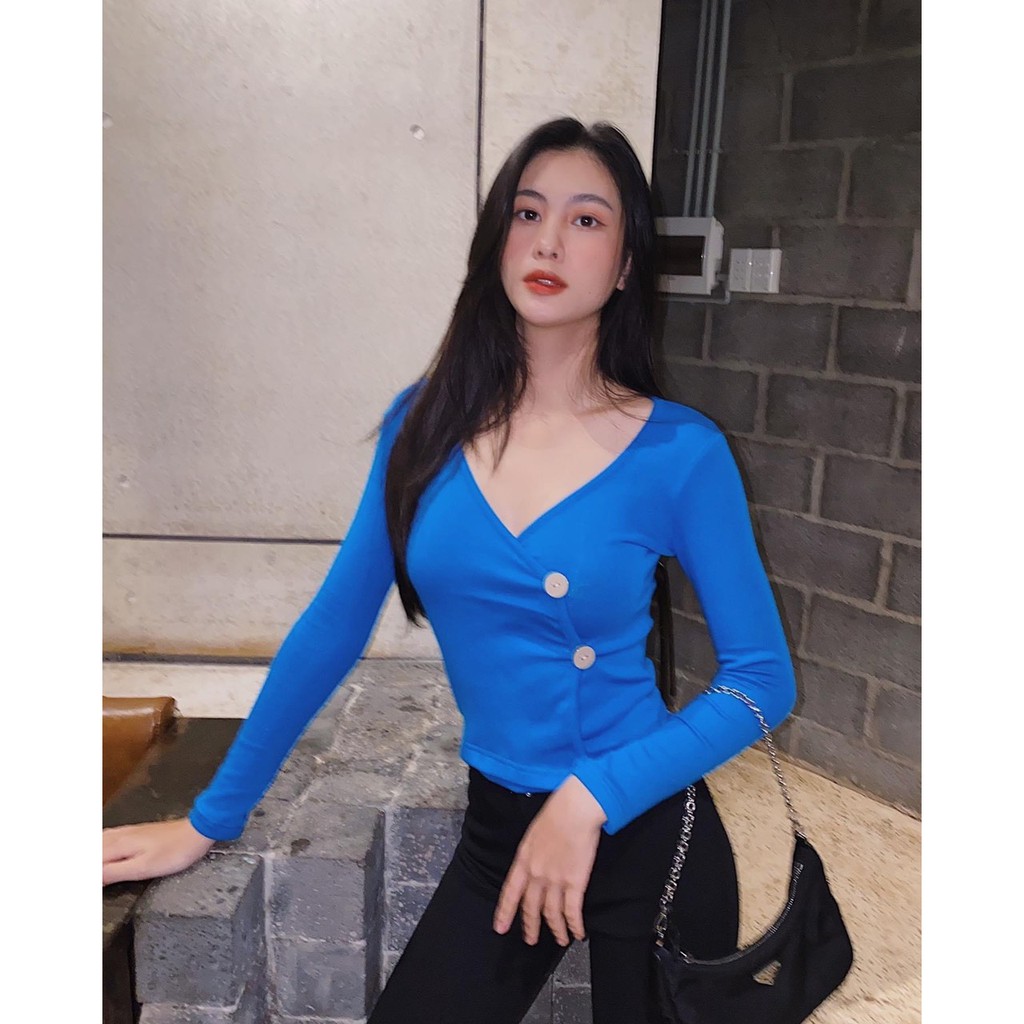 Áo croptop HHVINTAGE kiểu chéo, đắp nút