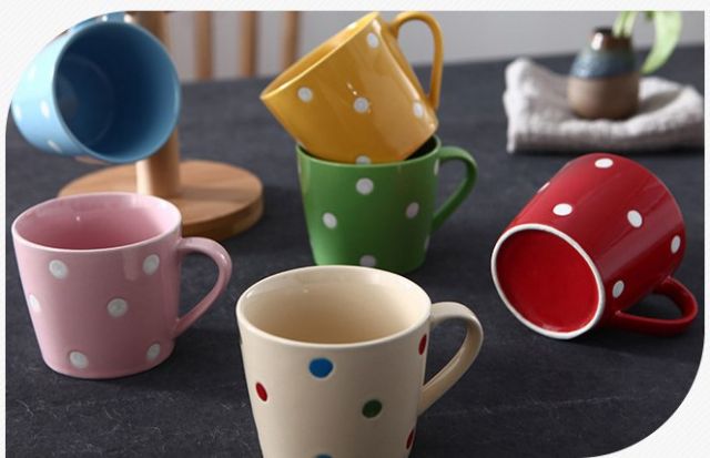 Cốc gốm sứ tròn chấm bi nhiều màu 200ml | BigBuy360 - bigbuy360.vn