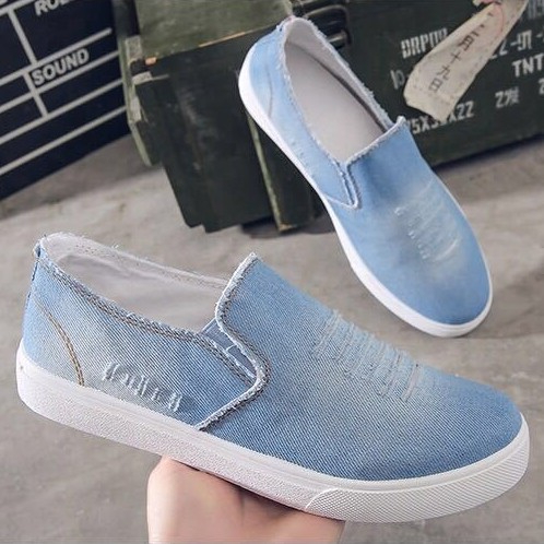 unisex freeship Giày lười vải jeans nam sước màu xanh nhạt phong cách Hàn Quốc Ts061