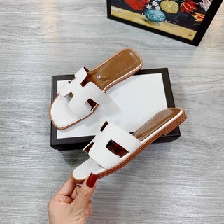 Dép hm trắng đen nâu