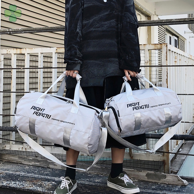 Túi xách thể thao cỡ lớn thiết kế năng động hợp thời trang
