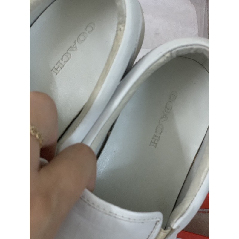 Giày slip on Coach