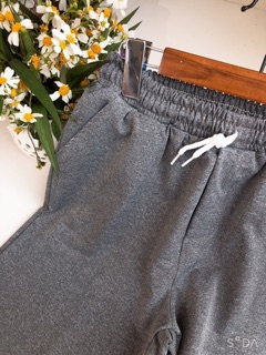 Quần short unisex nam nữ chất da cá